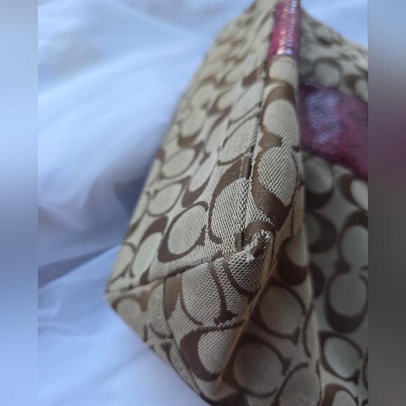 Coach Tan and Red Signature Tote Bag - Picture 13 of 16